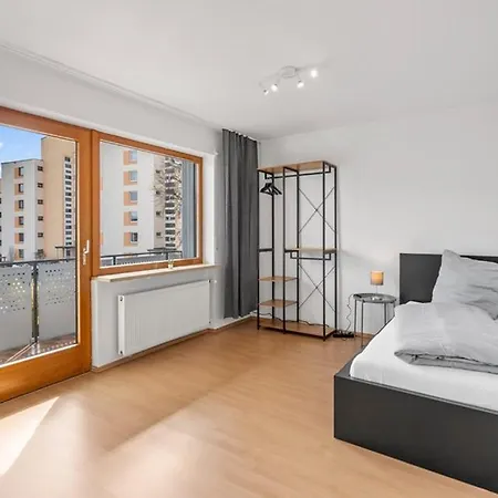 Hometonight Workers - Komfortables Haus Fuer Bis Zu 9 Monteure *