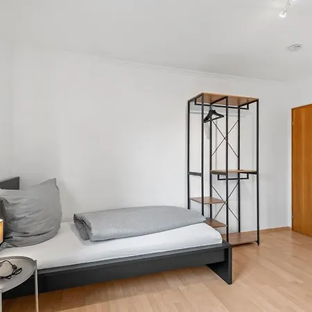 Hometonight Workers - Komfortables Haus Fuer Bis Zu 9 Monteure *