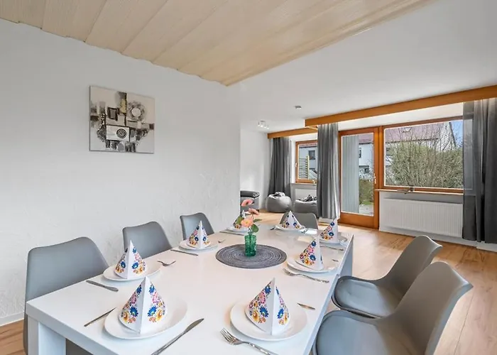 Hometonight Workers - Komfortables Haus Fuer Bis Zu 9 Monteure マルクトレドヴィッツ