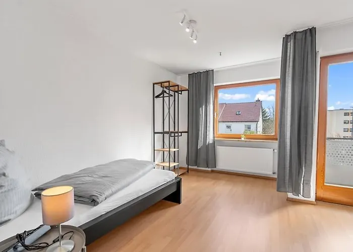 アパート Hometonight Workers - Komfortables Haus Fuer Bis Zu 9 Monteure *